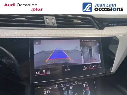 Photo 15 Audi E-tron Q8  55 408 ch 114 kWh Quattro
