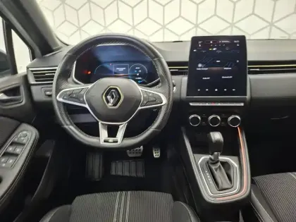 Photo 34 Renault Clio  E-Tech hybride 145