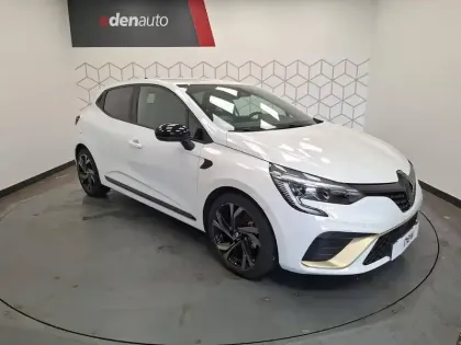 Photo 7 Renault Clio  E-Tech hybride 145