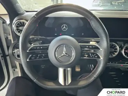 Photo 15 Mercedes Classe A  200 d