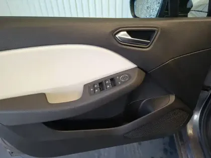 Photo 28 Renault Clio  TCe 90