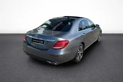 Photo 5 Mercedes Classe E  220 d 9G-Tronic