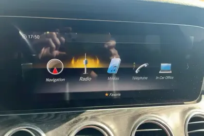 Photo 24 Mercedes Classe E  220 d 9G-Tronic