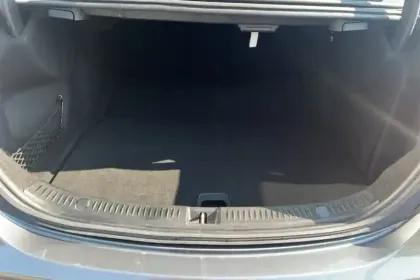 Photo 8 Mercedes Classe E  220 d 9G-Tronic