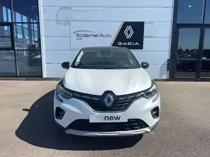 Photo 7 Renault Captur  E-Tech full hybrid 145