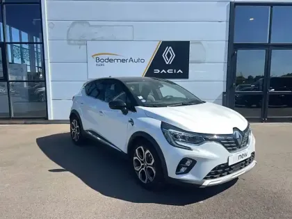 Photo 6 Renault Captur  E-Tech full hybrid 145