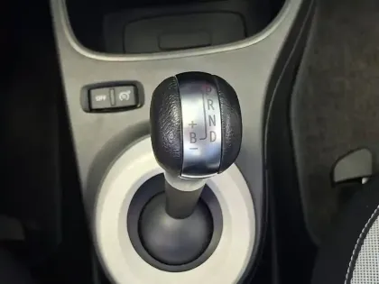 Photo 40 Renault Twingo  III E-Tech
