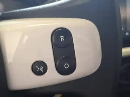 Photo 33 Renault Twingo  III E-Tech