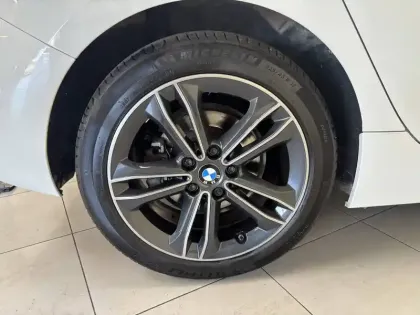 Photo 13 BMW Serie 1 118d 150 ch BVA8