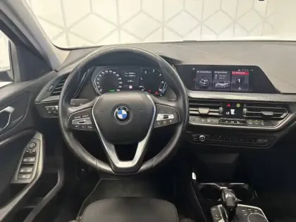 Photo 8 BMW Serie 1 118d 150 ch BVA8
