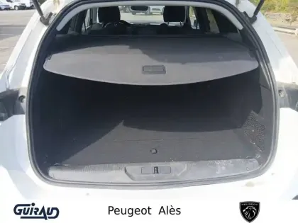 Photo 6 Peugeot 308  SW PHEV 180 e-EAT8