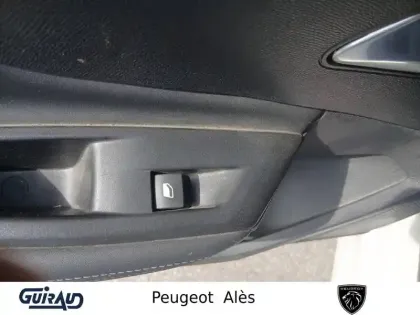 Photo 13 Peugeot 308  SW PHEV 180 e-EAT8