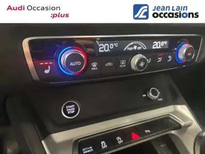 Photo 19 Audi Q3  35 TFSI 150 ch S tronic 7