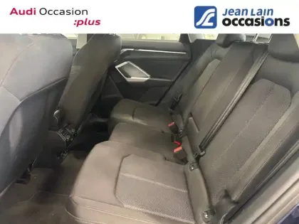 Photo 16 Audi Q3  35 TFSI 150 ch S tronic 7