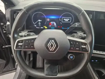 Photo 34 Renault Austral  E-Tech hybrid 200