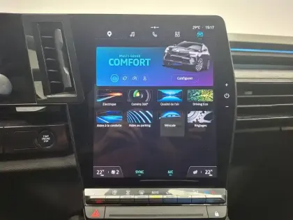 Photo 44 Renault Austral  E-Tech hybrid 200