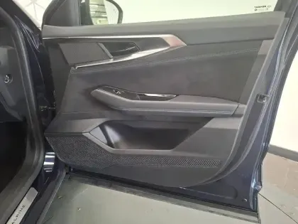 Photo 23 Renault Espace  E-Tech hybrid 200