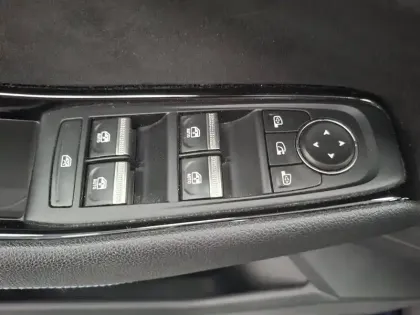 Photo 39 Renault Espace  E-Tech hybrid 200