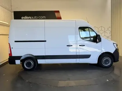 Photo 5 Renault Master  FGN TRAC F3300 L2H2 DCI 135
