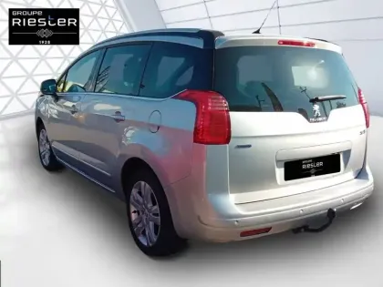 Photo 6 Peugeot 5008  1.6 BlueHDi 120ch S&S EAT6 7 Places