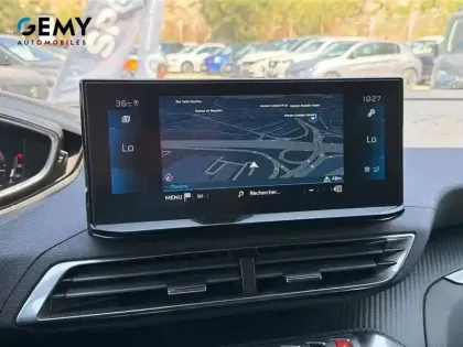 Photo 17 Peugeot 5008  PureTech 130ch S&S BVM6