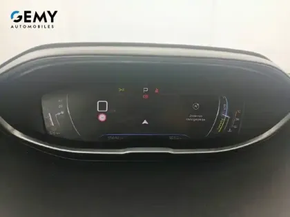 Photo 15 Peugeot 5008  Hybrid 136 e-DCS6