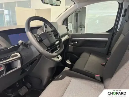 Photo 10 Opel Vivaro  FGN SPORTIVE DIESEL 180 CH M AUTOMATIQUE