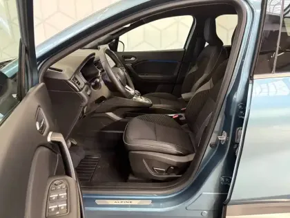 Photo 6 Renault Symbioz  E-Tech full hybrid 145