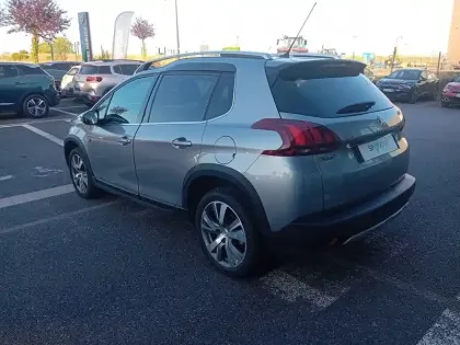 Photo 7 Peugeot 2008  1.2 PureTech 110ch S&S EAT6