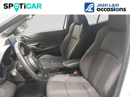 Photo 10 Toyota Yaris  Cross Hybride 116h AWD-i