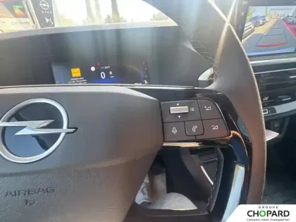 Photo 15 Opel Vivaro  FGN SPORTIVE DIESEL 180 CH M AUTOMATIQUE