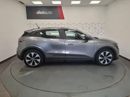 Photo 9 Renault Megane  E-Tech ER EV60 130ch super charge