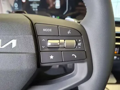 Photo 22 Kia Niro  1.6 GDi Hybride 138 ch DCT6