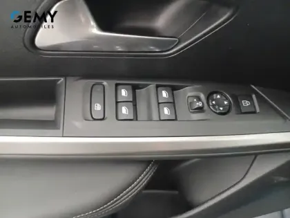 Photo 11 Peugeot 5008  Hybrid 145 ch e-DCS6