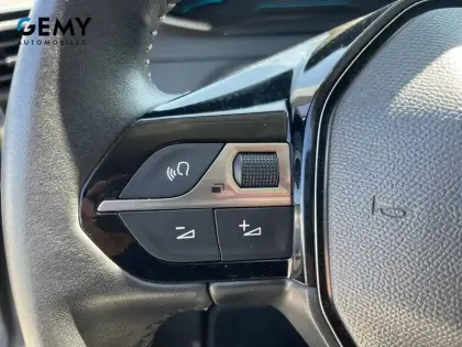Photo 14 Peugeot 208  Electrique 50 kWh 136ch