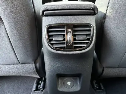 Photo 16 Kia Xceed  1.0 T-GDi 100 ch BVM6