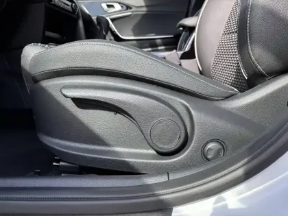 Photo 19 Kia Xceed  1.0 T-GDi 100 ch BVM6