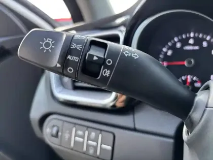Photo 24 Kia Xceed  1.0 T-GDi 100 ch BVM6