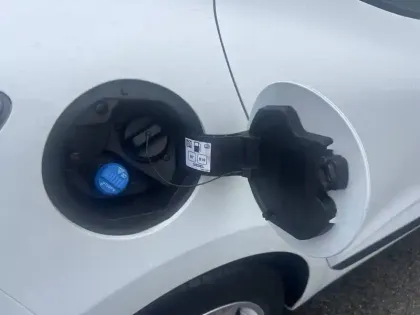 Photo 11 Renault Clio  Blue dCi 100 ch GSR2