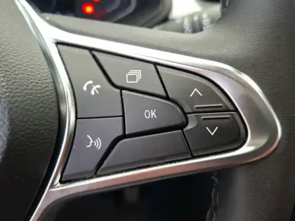 Photo 36 Renault Captur  E-Tech hybride 145