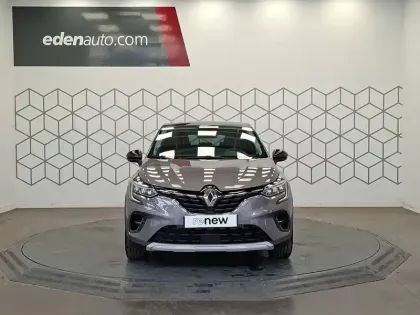 Photo 7 Renault Captur  E-Tech hybride 145