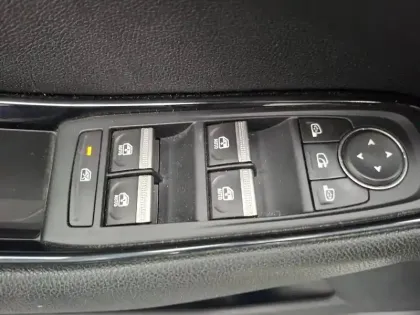 Photo 32 Renault Austral  E-Tech hybrid 200