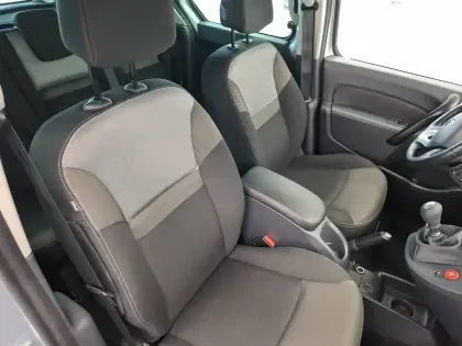 Photo 8 Renault Kangoo  Blue dCi 95