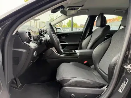 Photo 32 Mercedes Classe C C 220 d Berline  Avantgarde Li