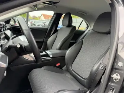 Photo 35 Mercedes Classe C C 220 d Berline  Avantgarde Li