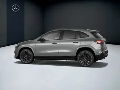 Photo 35 Mercedes GLA 200 d AMG Line