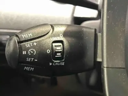 Photo 13 Citroën C3 Aircross  PureTech 110ch S&S C-Series