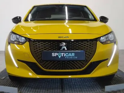 Photo 17 Peugeot 208  e- 136ch Style