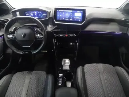 Photo 10 Peugeot 208  1.2 Hybrid 136ch GT e-DCS6
