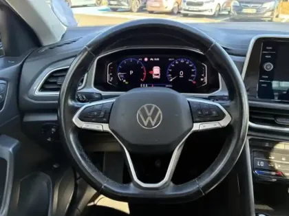 Photo 12 Volkswagen T-roc  1.5 TSI EVO 150ch Style DSG7